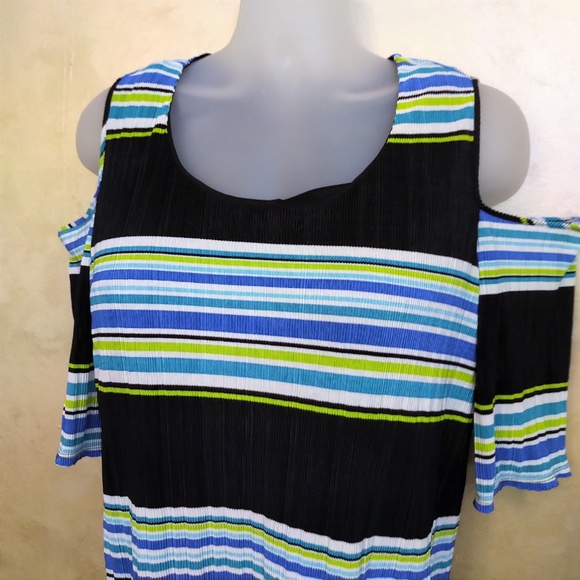 Cold Shoulder Dress by NY Collection NWOT 2X - Picture 2 of 5